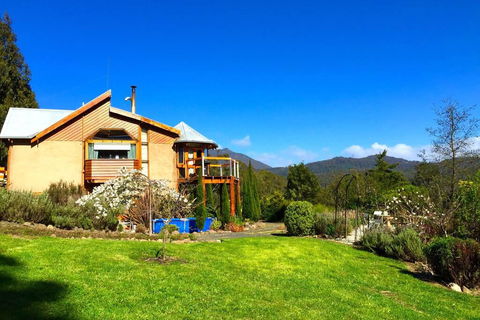 MAGICAL MOUNTAIN RETREAT - 20 Mins To CBD And Only 10 To MONA! - Tourism Guide 2