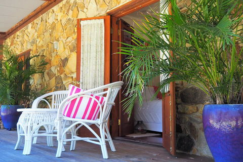 Maino Gabuna Retreat Urunga Beach And Peaceful Bushland - Travel Search 1