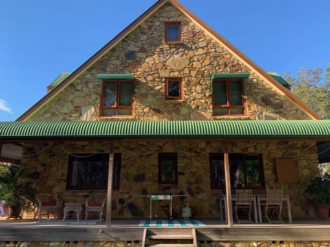 Maino Gabuna Retreat Urunga Beach And Peaceful Bushland - Travel Search 0