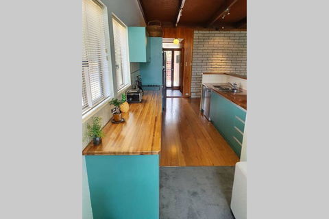 Maldon Views - Tourism Guide 1