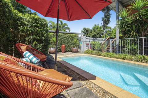 MANDALAY ESCAPE, SECLUSION & SERENITY WITH A POOL - Tourism Guide 3