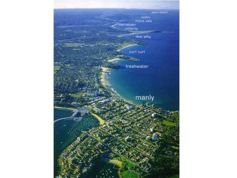 Manly Sandgate By The Beach - Cruises Travel 1