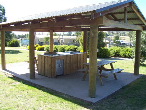 Mansfield Holiday Park - Tourism Guide 2