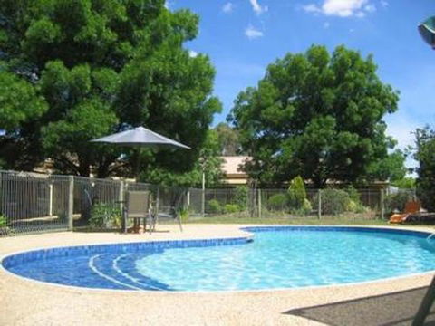 Mansfield Valley Motor Inn - Travel Agents 2