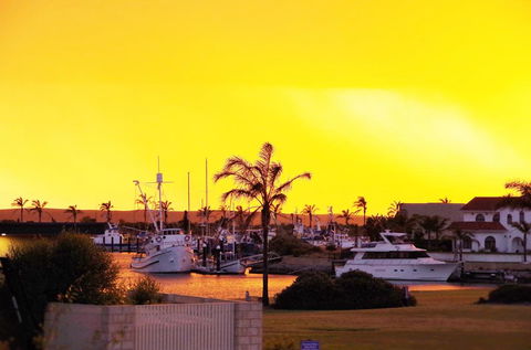 Marina Park View - Cruises Travel 0