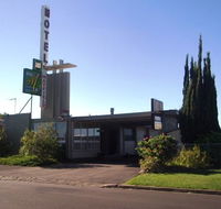 Mayfield Motel - Travel Agents