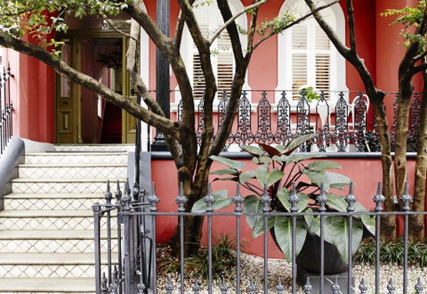 Medusa Hotel Sydney - Tourism Guide 1