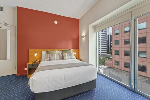 Melbourne Hotel CBD - Tourism Guide 1