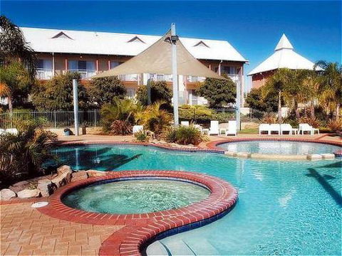 Mercure Bunbury Sanctuary Golf Resort - Travel Search 3