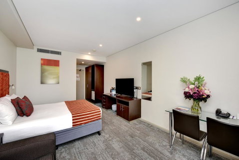 Mercure Centro Port Macquarie - Tourism Guide 2