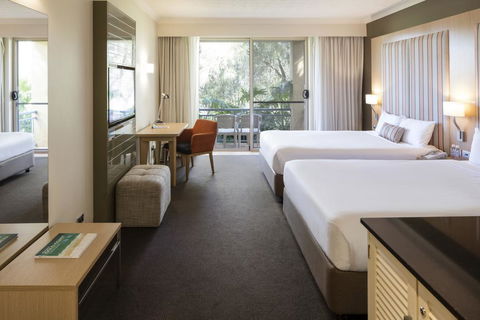 Mercure Gold Coast Resort - Travel Search 2