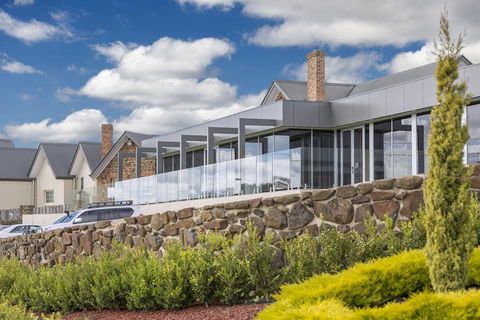 Mercure Goulburn - Travel Agents 3