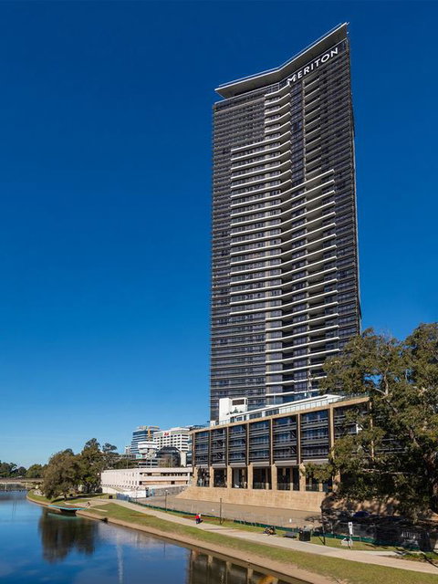 Meriton Suites Church Street, Parramatta - Tourism Guide 3
