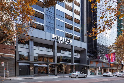 Meriton Suites North Sydney - Travel Agents 2