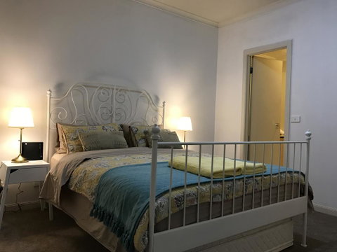 MH CBD Private Apartment @ Flinders Lane - Tourism Guide 1