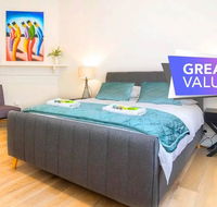 Minutes from the beach shops and parks Free - Wifi - Nespresso - Netflix - Tourism Guide