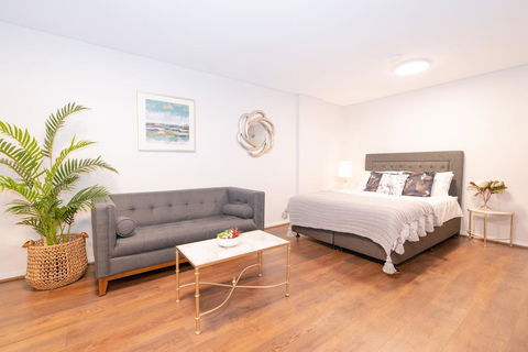 MLB48-Sydney Harbour Stunning View Studio With Free Parking - Travel Agents 1