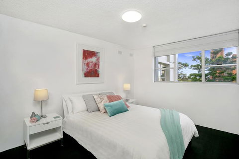 Modern 2BR Apartment With Views HARIS - Cruises Travel 3
