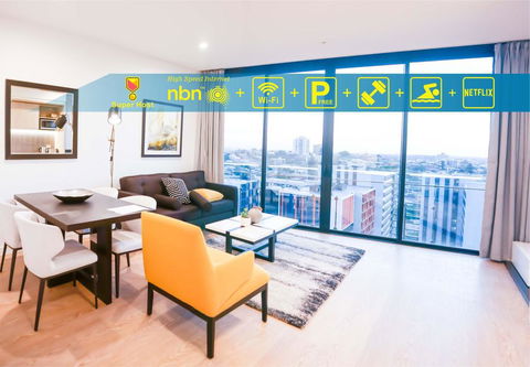 Modern Designers Pad In The Heart Of Brisbane - Tourism Guide 0
