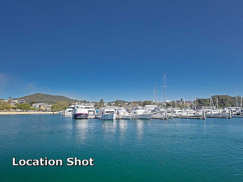 Mon Reve' 4A Tallean Road - Pet Friendly Three Bedroom Property With Air Conditioning - Cruises Travel 1
