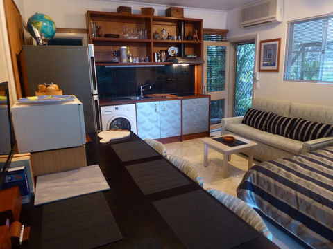 Montauk Rainforest Retreat - Tourism Guide 1