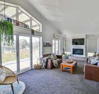 Mortimers Wines - The Canopy Loft - Travel Agents