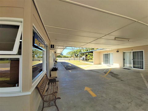 Motel Ingham - Travel Search 1
