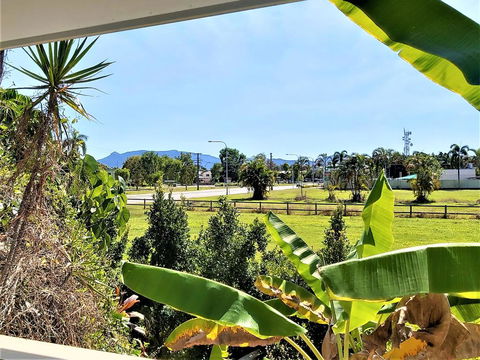 Motel Ingham - Travel Search 2