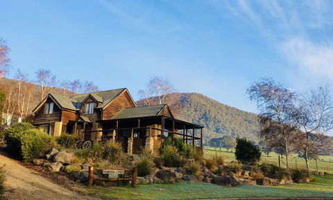 Mountain Grass Lodge (2 Bedroom) - Travel Search 0