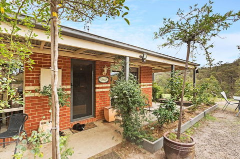 Mt Taylor Country Retreat-15 Minutes To Bairnsdale - Travel Search 0