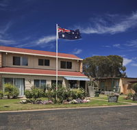 Mudgee Valley Park - Cruises Travel