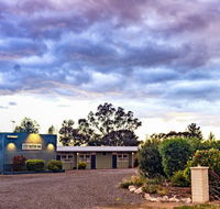 Murray Bridge Motor Inn - Cruises Travel