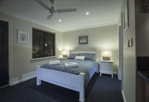 Murray River Lodge Luxury Boutique Accommodation B&B - Travel Agents 3