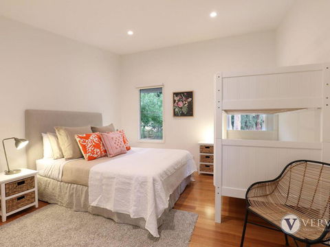 Myers Road Retreat Plus Guest House - Travel Search 2