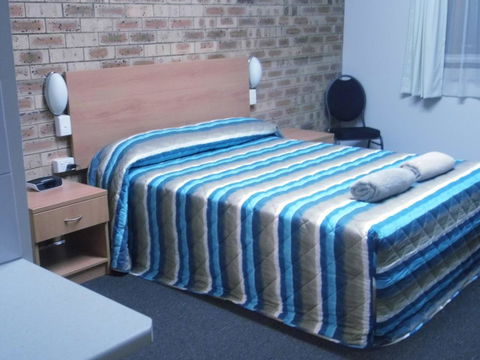 Nanango Fitzroy Motel - Travel Agents 0