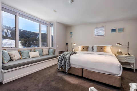 Nanook Thredbo - Cruises Travel 2