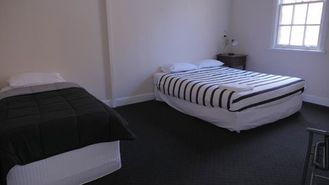 National Hotel Toowoomba - Cruises Travel 2