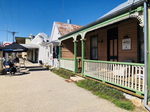 Ned Kellys Marlo Cottage - In The Best Beechworth Location - Travel Search 1