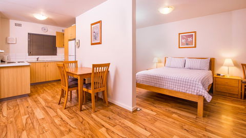 Dowler Apartments Subiaco - Travel Search 6