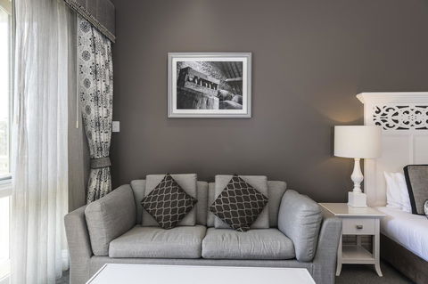 Grand Mercure Basildene Manor - Travel Search 18