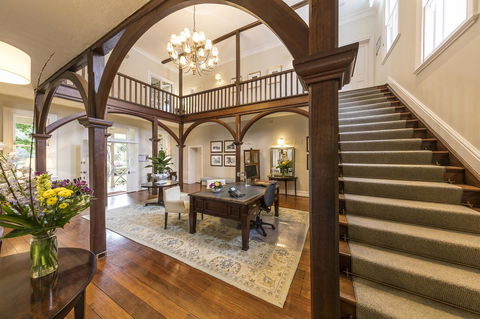 Grand Mercure Basildene Manor - Travel Search 1