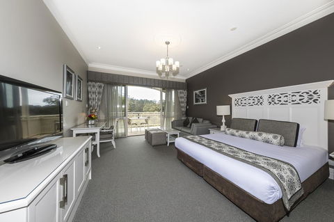 Grand Mercure Basildene Manor - Travel Search 16