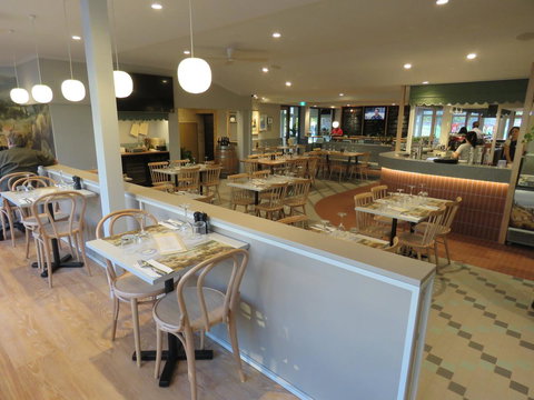 Baileys Parkside Motel By VetroBlu - Travel Search 4