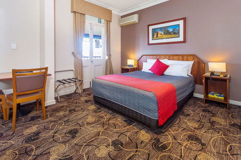 Quality Hotel Bayswater - Tourism Guide 11