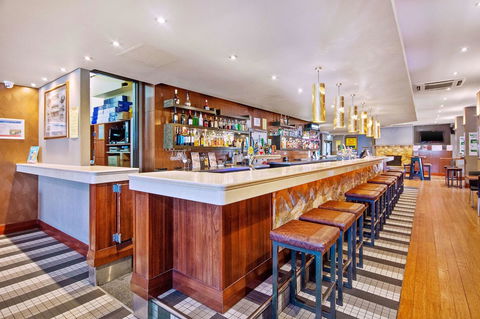 Quality Hotel Bayswater - Tourism Guide 25