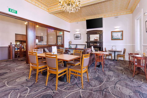 Quality Hotel Bayswater - Tourism Guide 16