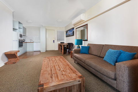 Broadwater Resort Como - Travel Search 12