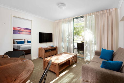 Broadwater Resort Como - Travel Search 15