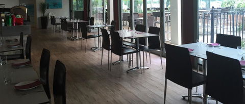 Broadwater Resort Como - Travel Search 36