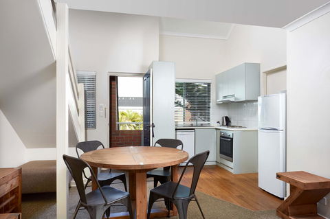Broadwater Resort Como - Travel Search 17